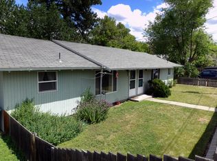 324-326 Twisp Ave W, Twisp, WA 98856