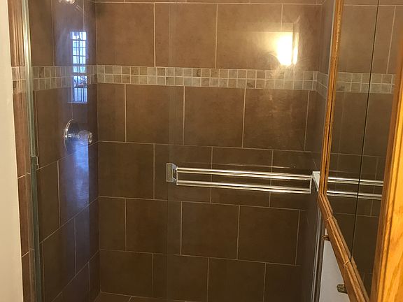 BATH ROOM