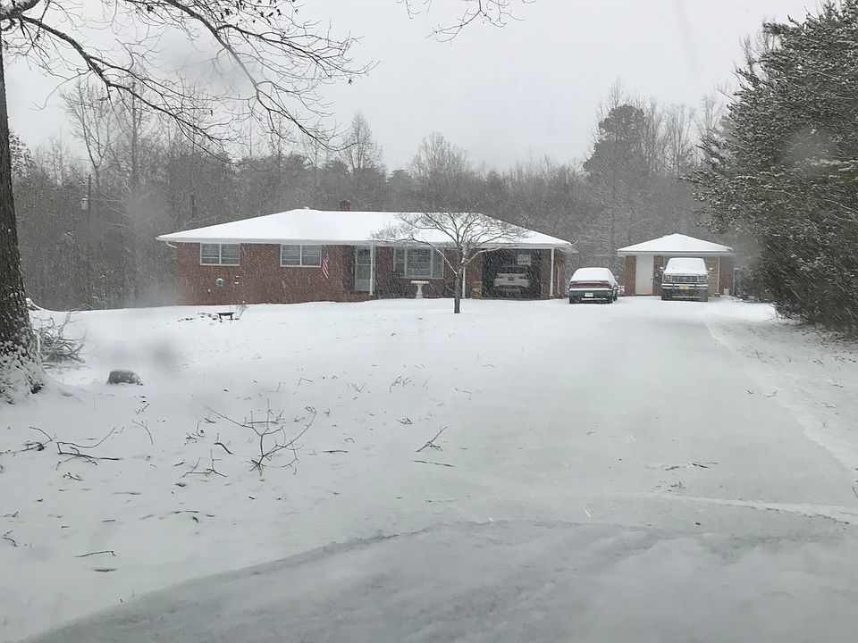 2nd image of 517 Tugaloo Rd