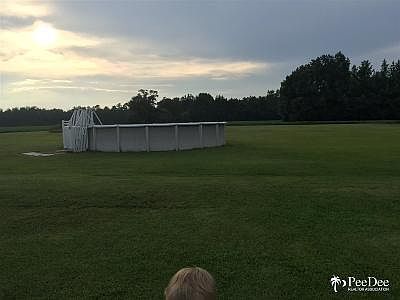 3rd image of 1865 W Turbeville Hwy