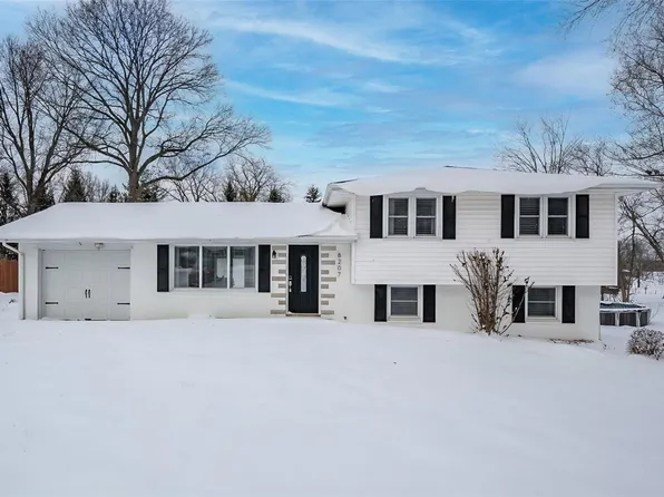 8207 State Route 143, Edwardsville, IL 62025