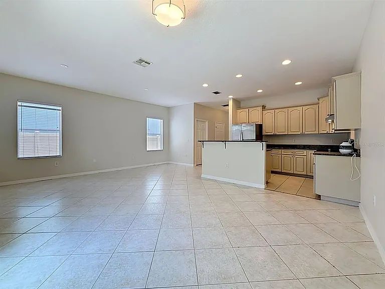 648 Norfolk St — Photo 14