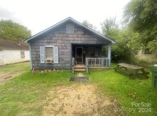 606 & 608 Hampton Rd, Lancaster, SC 29720