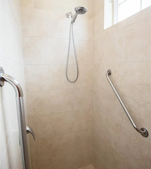 7440 SW 80th Dr — Photo 17