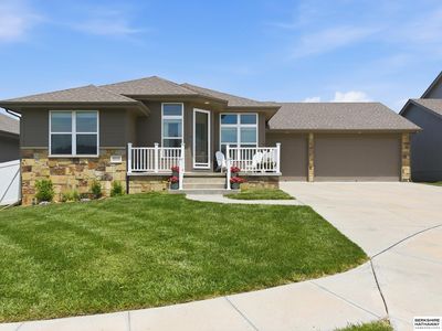 2010 Geri Cir, Bellevue, NE, 68147