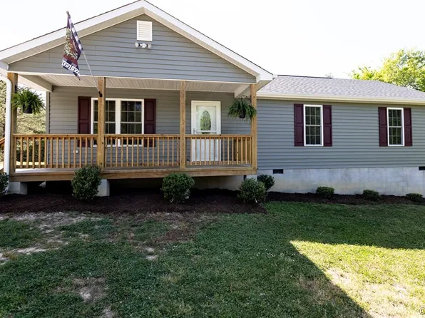2210 Leigh Mountain Rd, Green Bay, VA 23942