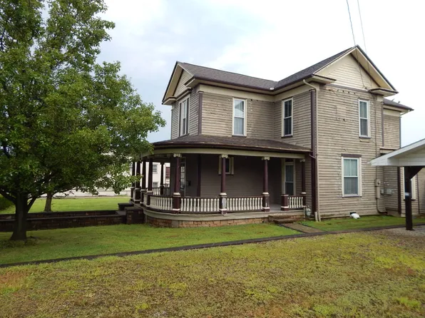 516 E Main St, Harrisville, WV 26362