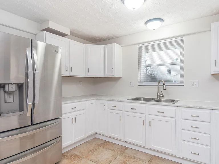1590 Barnhart Rd — Photo 8