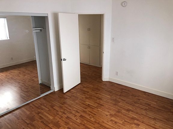 2nd image of 11956 Gorham Ave #11
