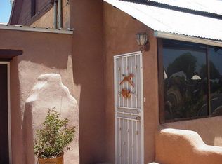 2319 Mountain Rd NW, Albuquerque, NM 87104