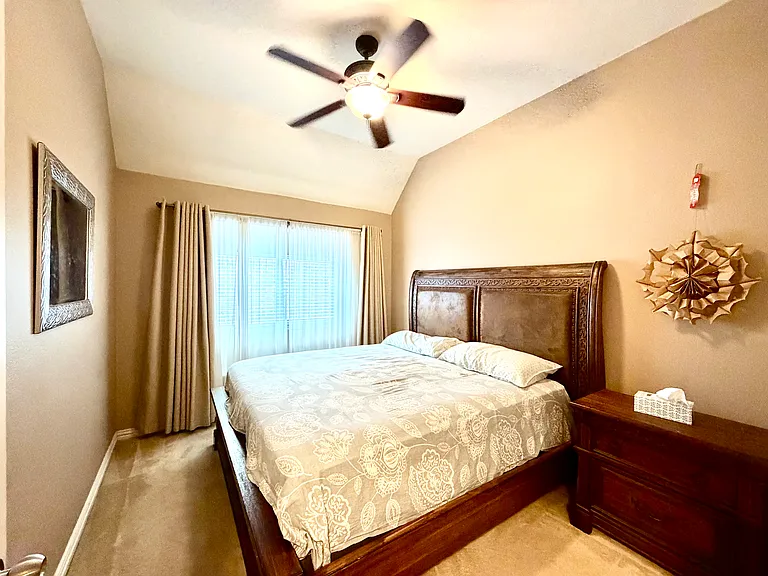 2102 Central Park Dr — Photo 22
