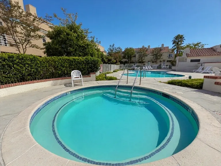 Resort-Style Jacuzzi