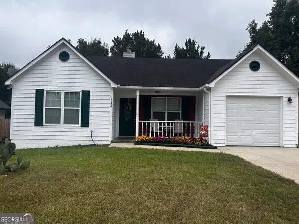 9143 Clubhouse Dr, Riverdale, GA 30274