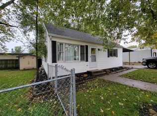 701 N 2nd Division St, Mattoon, IL 61938