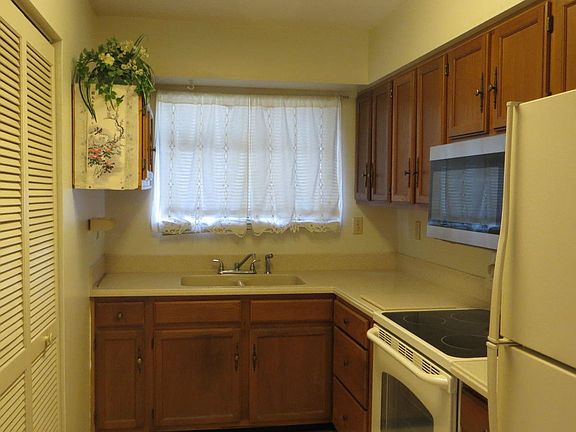 4th image of 187 White Fawn Dr #1870
