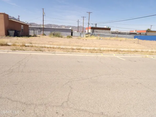 9905 Taj Mahal St, El Paso, TX 79924