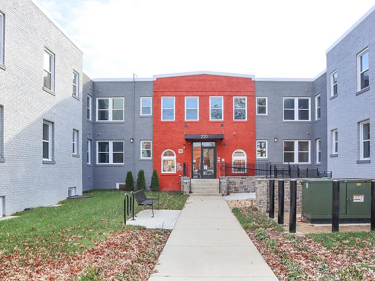 232 Hamilton St NW #C03 — Photo 3