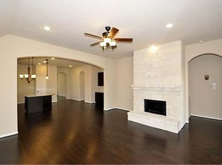 8115 Laughing Falcon Trl, Conroe, TX 77385