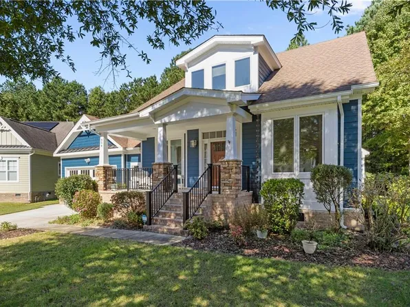 404 Tranquility Trce, Chesapeake, VA 23320