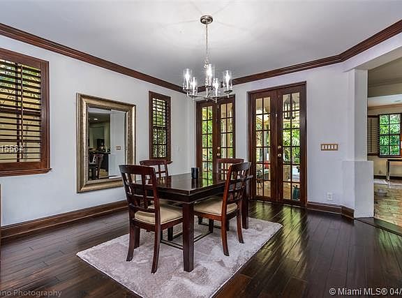 4th image of 1615 Old Palm Ln