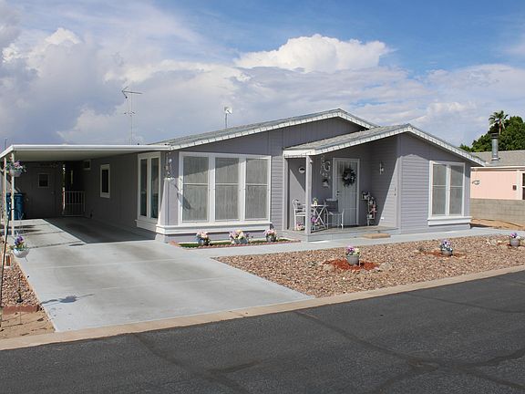 3rd image of 1424 W Mia Ln