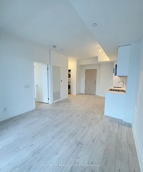 181 Sheppard Ave E #616 — Photo 5