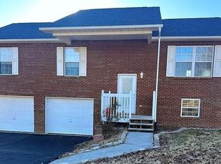 4121 Briggs Loop, Kodak, TN 37764
