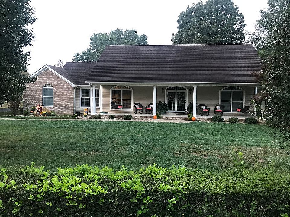 1st image of 301 Deer Park Dr