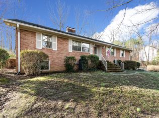 1230 Robinhood Cres, Charlotte, NC 28227