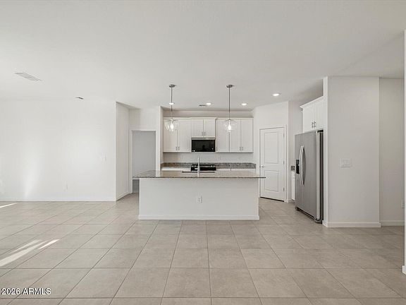 5th image of 2456 E ENANTIO Road