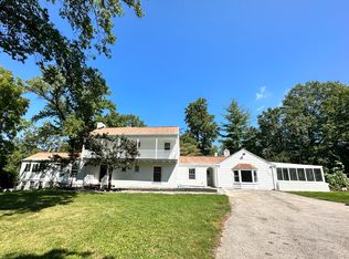 23 Godwin Ln, Saint Louis, MO