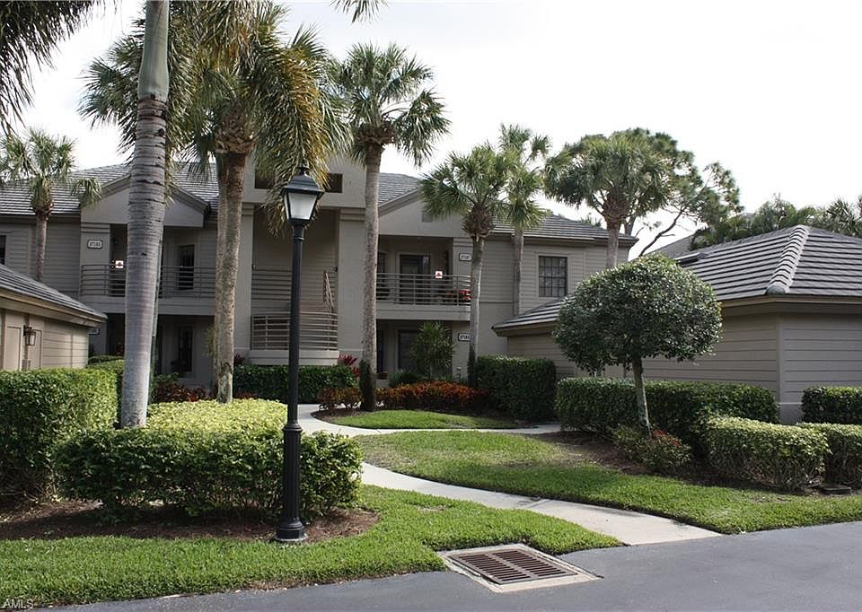 1st image of 27185 Oakwood Lake Dr