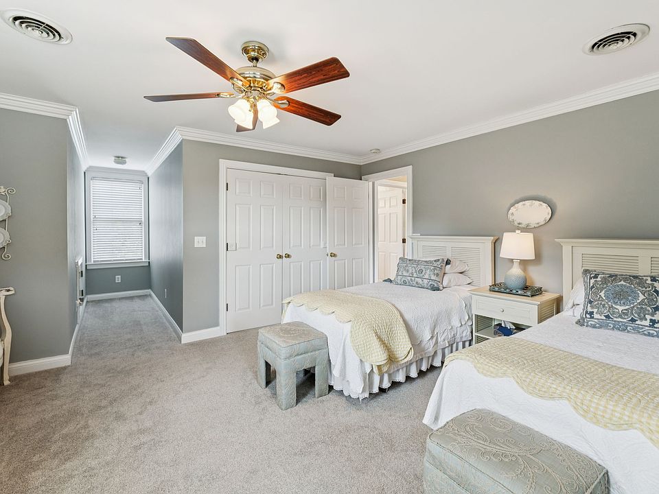 43rd image of this home