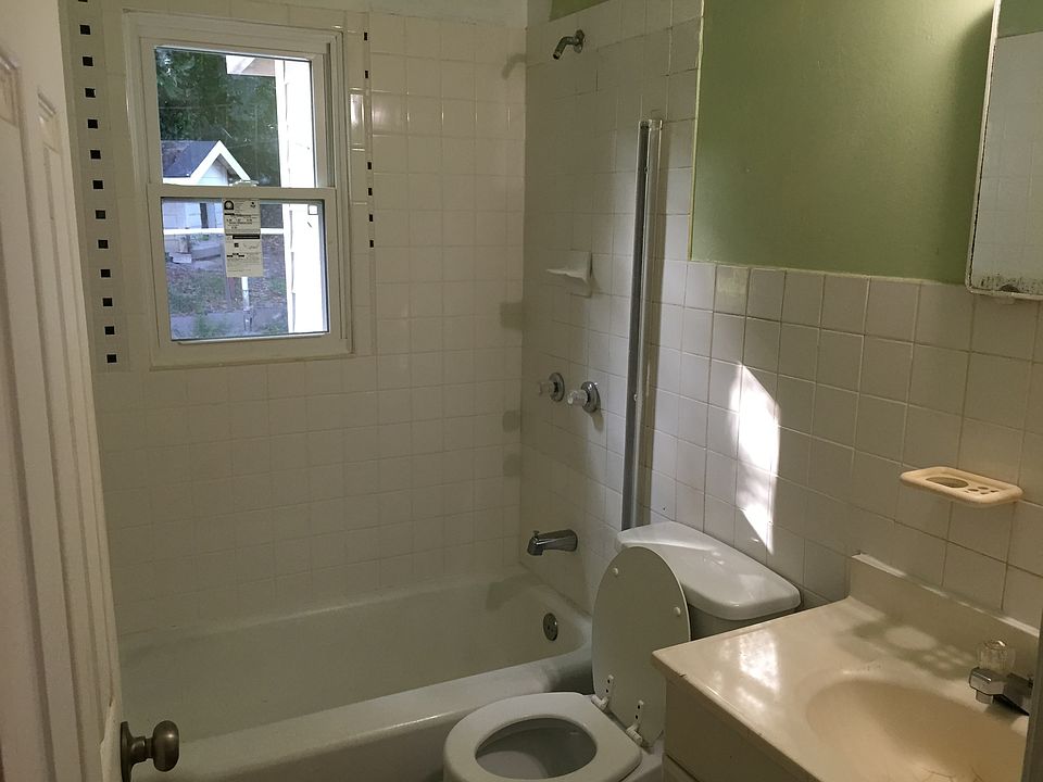 2nd image of 6036 Garner Rd SW