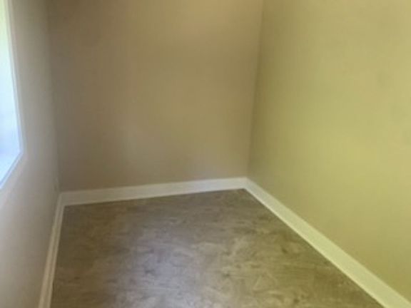 5th image of 2720 Dixie Hwy APT 4