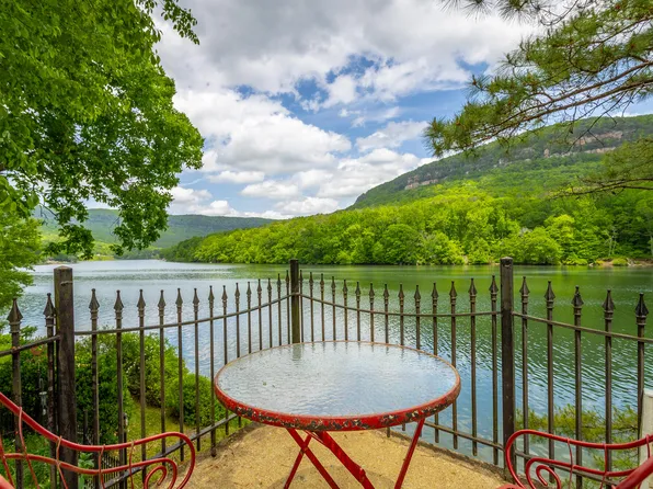 19280 River Canyon Rd, Chattanooga, TN 37405