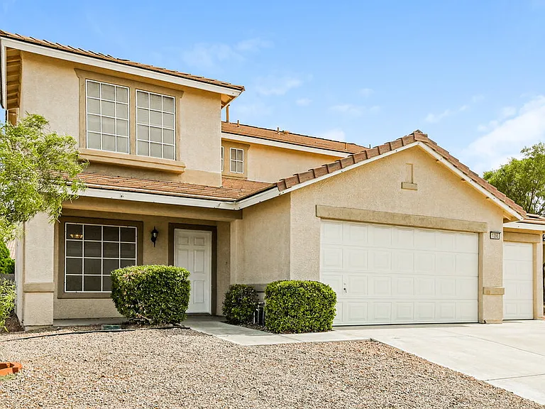 1096 Pincay Dr — Photo 4