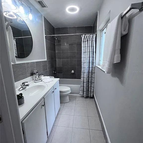 3857 W University Ave — Photo 9