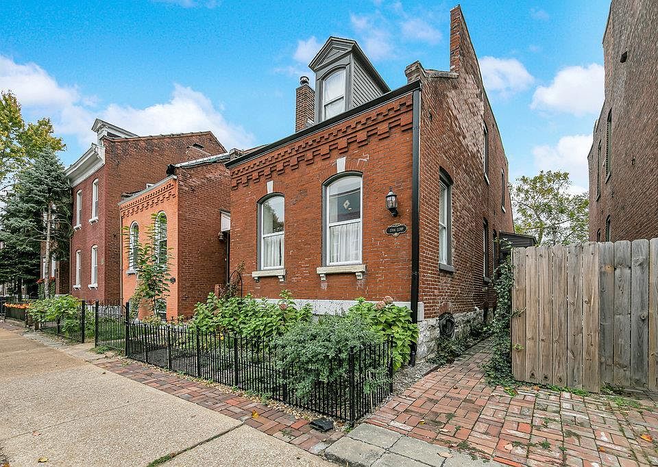 1st image of 2706 Lemp Ave