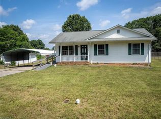 1813 Maryland Ave, Eden, NC 27288