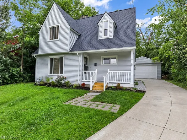89 Arlington Cir, Wickliffe, OH 44092