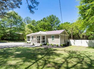 5898 S Gordon Rd, Austell, GA 30168