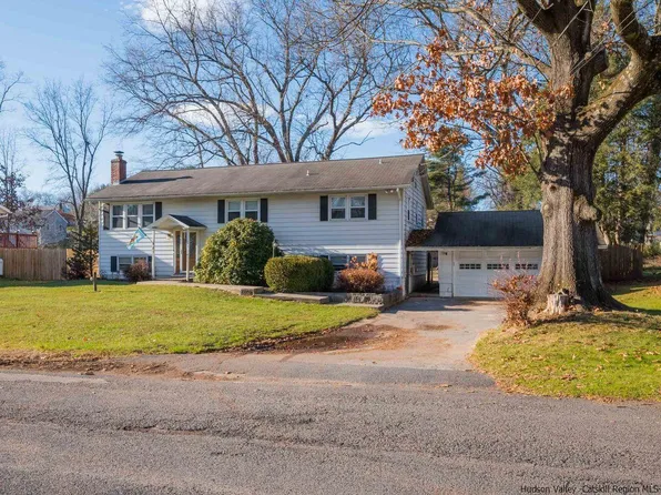 142 Fairway Drive, Hurley, NY 12443