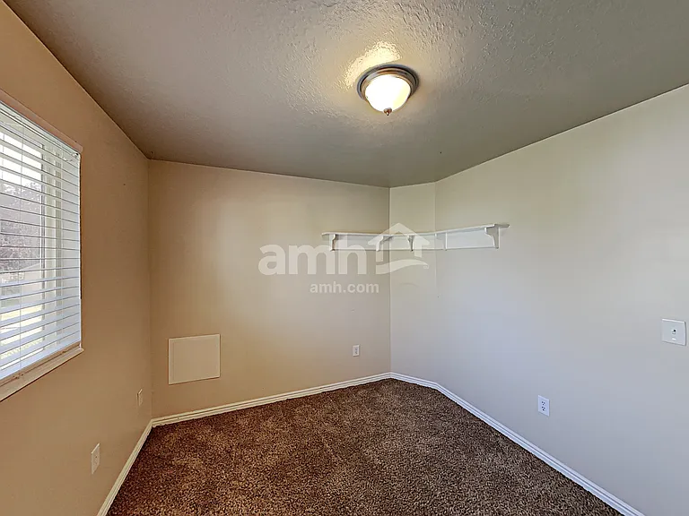 2056 N 850 W — Photo 21