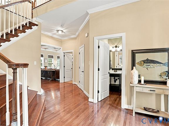 4th image of 3655 Stone Harbor Dr
