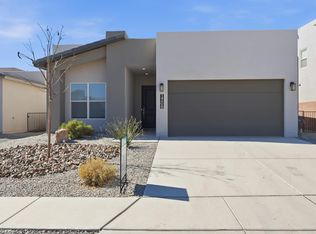 1706 Tesoro Loop NW, Los Lunas, NM 87031