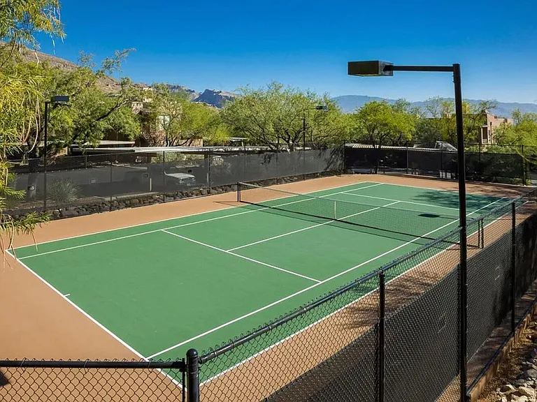 6655 N Canyon Crest Dr #ID1515885P — Photo 37
