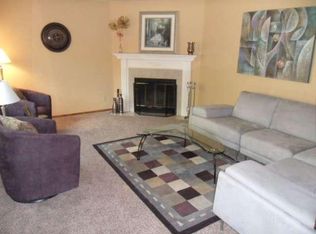 N76W14722 N Point Dr, Menomonee Falls, WI 53051