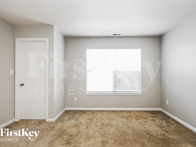 12230 Sweet Creek Trl — Photo 14