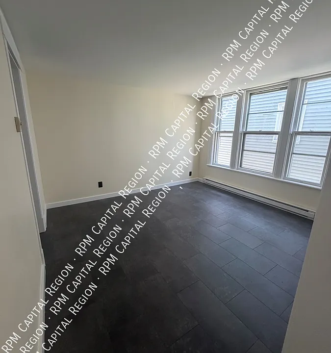 71 N Brandywine Ave #1R